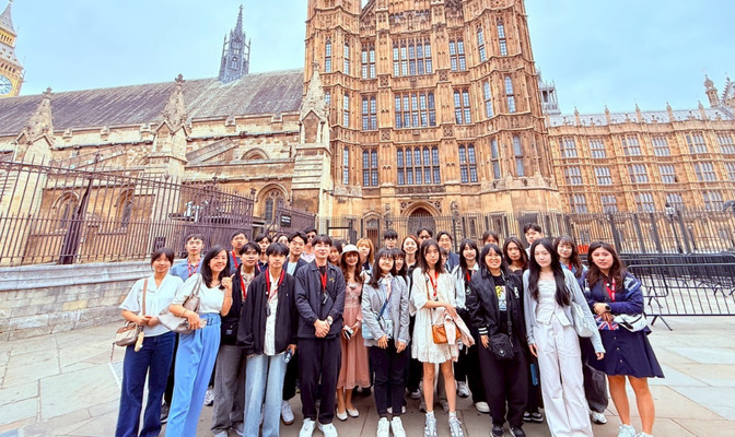 政大職涯中心帶領學生赴英國參訪企業 擴展海外職涯藍圖圖片