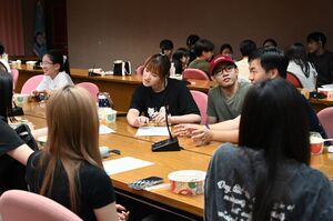 Each group actively shared their ideas during the interactive activity “Challenges in EMI Classes.” (Photo credit: EMI Resource Center)(Open new window/jpg file)Image