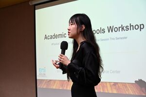 Writing consultant and PhD candidate Gina Jin led the “Academic Writing Tools Workshop”. (Photo credit: EMI Resource Center)(Open new window/jpg file)Image