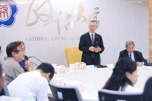 李蔡彥校長在致詞中指出，面對AI技術快速演進，政大作為國內人文與社會科學重鎮，有責任也有能力引領關鍵對話。（攝影：秘書處）(另開新視窗/jpg檔)圖片