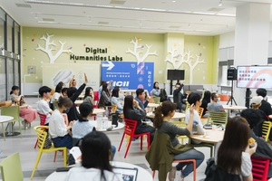 學生踴躍與講者交流提問，現場互動熱烈。（照片來源：產創總中心）(另開新視窗/jpg檔)圖片