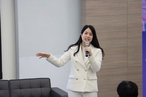 傳播學院特聘教授林日璇期盼學界、業界能有更多交流。（攝影：秘書處）(另開新視窗/jpg檔)圖片
