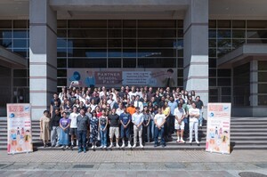 Representatives from NCCUC’s global partner schools gather for a commemorative photo, joined by Professor Chih-Yuan Chou and Jane from the Office of International Programs, celebrating a successful Partner School Fair.(Photo by NCCUC)(Open new window/jpg file)Image