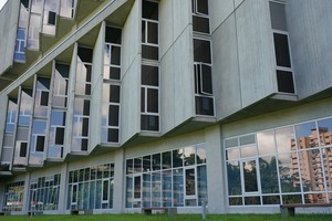 達賢圖書館以全預鑄式結構工法，搭配清水混凝土，為銀級綠建築（照片來源：圖書館）(另開新視窗/jpg檔)