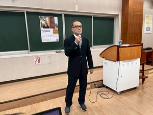 鄧大使表示，語言不只是溝通工具，更是建立信任的鑰匙。（照片來源：阿文系）(另開新視窗/jpg檔)圖片