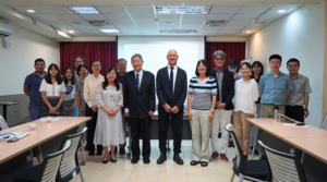 After the lecture, participants and guests gathered for a group photo to conclude the event on a high note.(Photo by GCIT)(Open new window/png file)Image