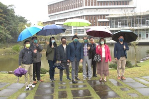 為使返校日活動進行更加順利，日前邀集各系所校友聯絡人召開聯誼會（攝影：秘書處）(另開新視窗/jpg檔)圖片