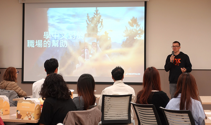 Goncalves Shares How Mandarin Skills Have Benefited His Career .(Photo by CLC)