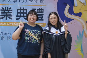 碩士班洪同學已取得歷史教師資格,一圓美夢。(照片來源:校訊記者王宇淮)