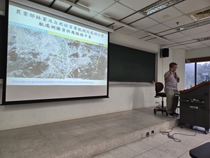 主講人詹進發教授分享。（圖片來源：國務院戰略與國際安全研究中心）(另開新視窗/jpg檔)圖片