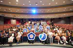 113學年度開始，政大喜迎全球近400名國際新生蒞校。（照片來源：國合處）(另開新視窗/jpg檔)圖片