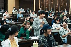 觀眾Q&A互動環節。（照片來源：中文系）(另開新視窗/jpg檔)圖片