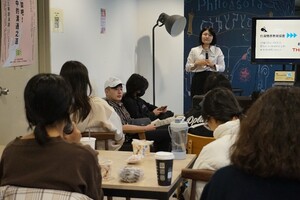 與會聽眾與蔡老師進行熱烈討論交流。（照片來源：社科院）(另開新視窗/jpg檔)圖片