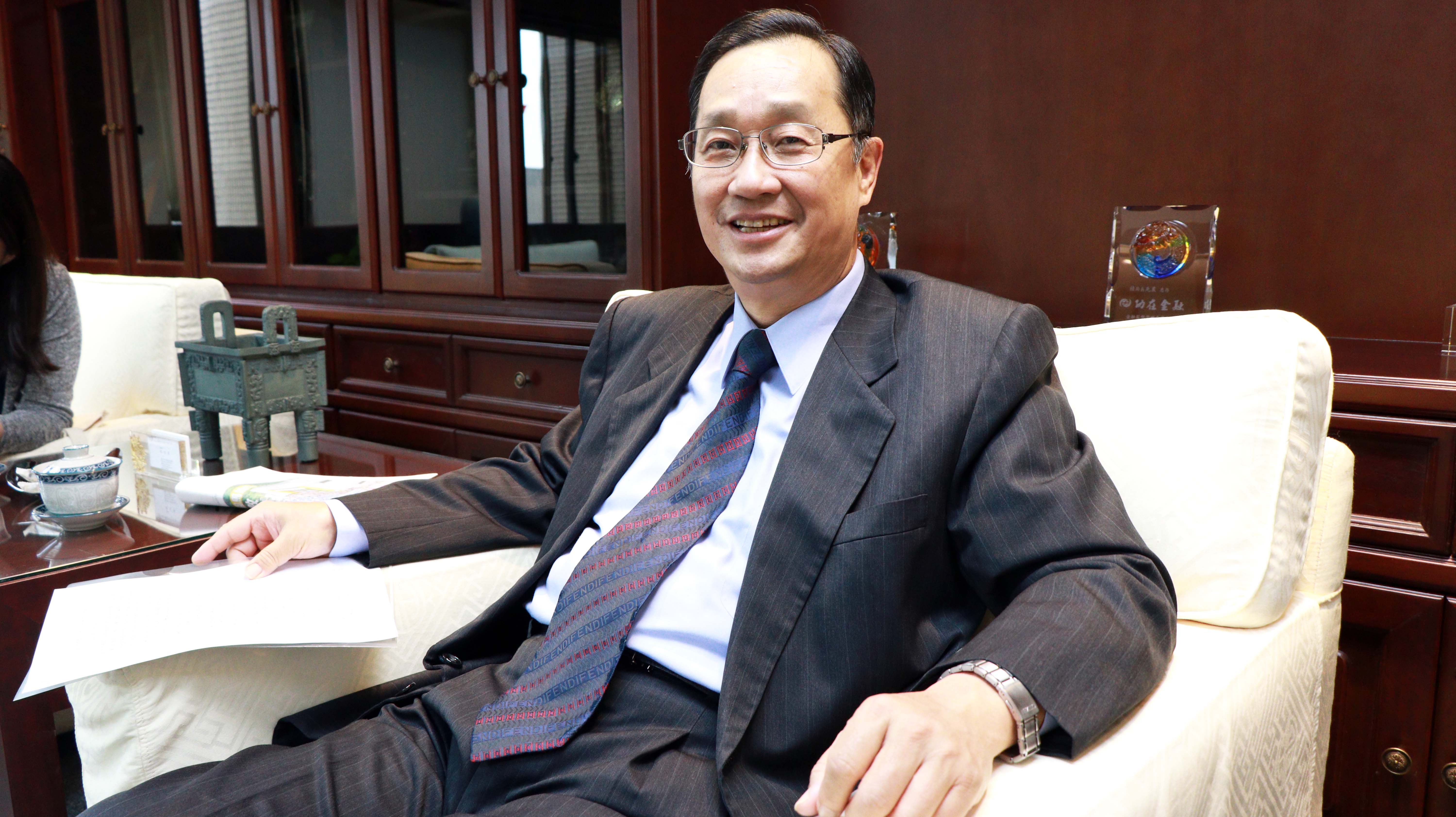 政大校友 保發中心董事長桂先農暢談保險產業與人生 國立政治大學