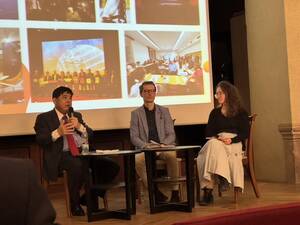 Ambassador Li-Kuo Chen with Discussants Jacob F. Tischer and Jana Václavíková (Photo courtesy of UAAT-ICU Overseas Mandarin Center)(Open new window/jpg file)Image